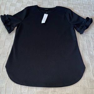 Ann Taylor ruffle sleeve top